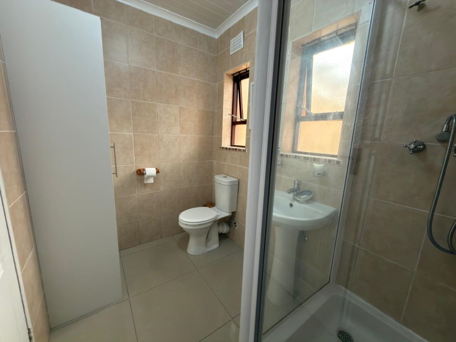 3 Bedroom Property for Sale in Sanddrift Western Cape